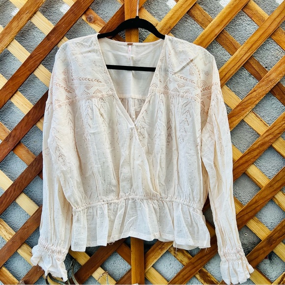 Free People Top - Picture 1 of 11